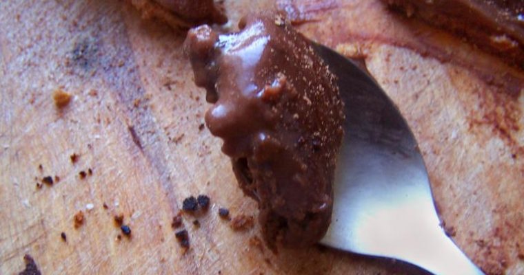 Truskawkowa tarta z czekoladowym ganache